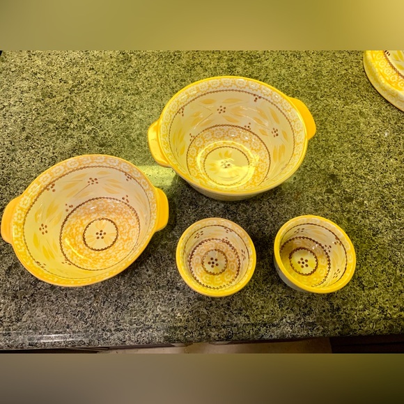 QVC brand Temptations by Tara Yellow/Brown Old World Pattern 23 Piece Set - Picture 11 of 13